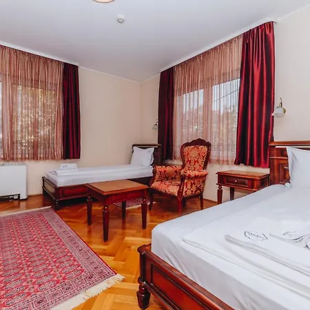 Madison 4* كراغوييفاك