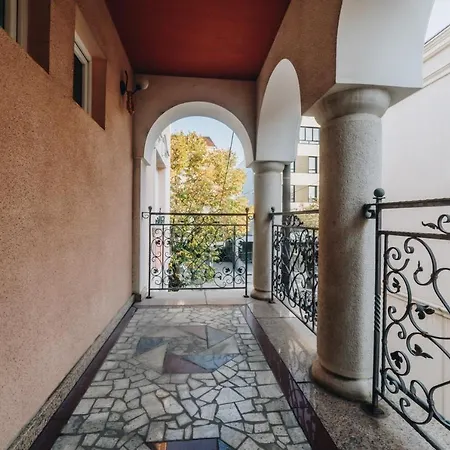 Madison 4* Kragujevac